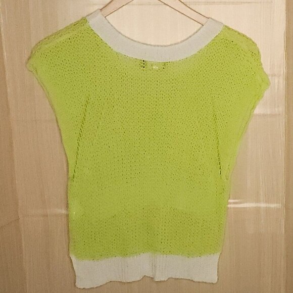 Uniq Lime Green White Open Knit Cropped Sweater Small - Picture 2 of 6
